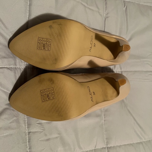 Aldo Nude pumps Size 37 - Picture 6 of 6
